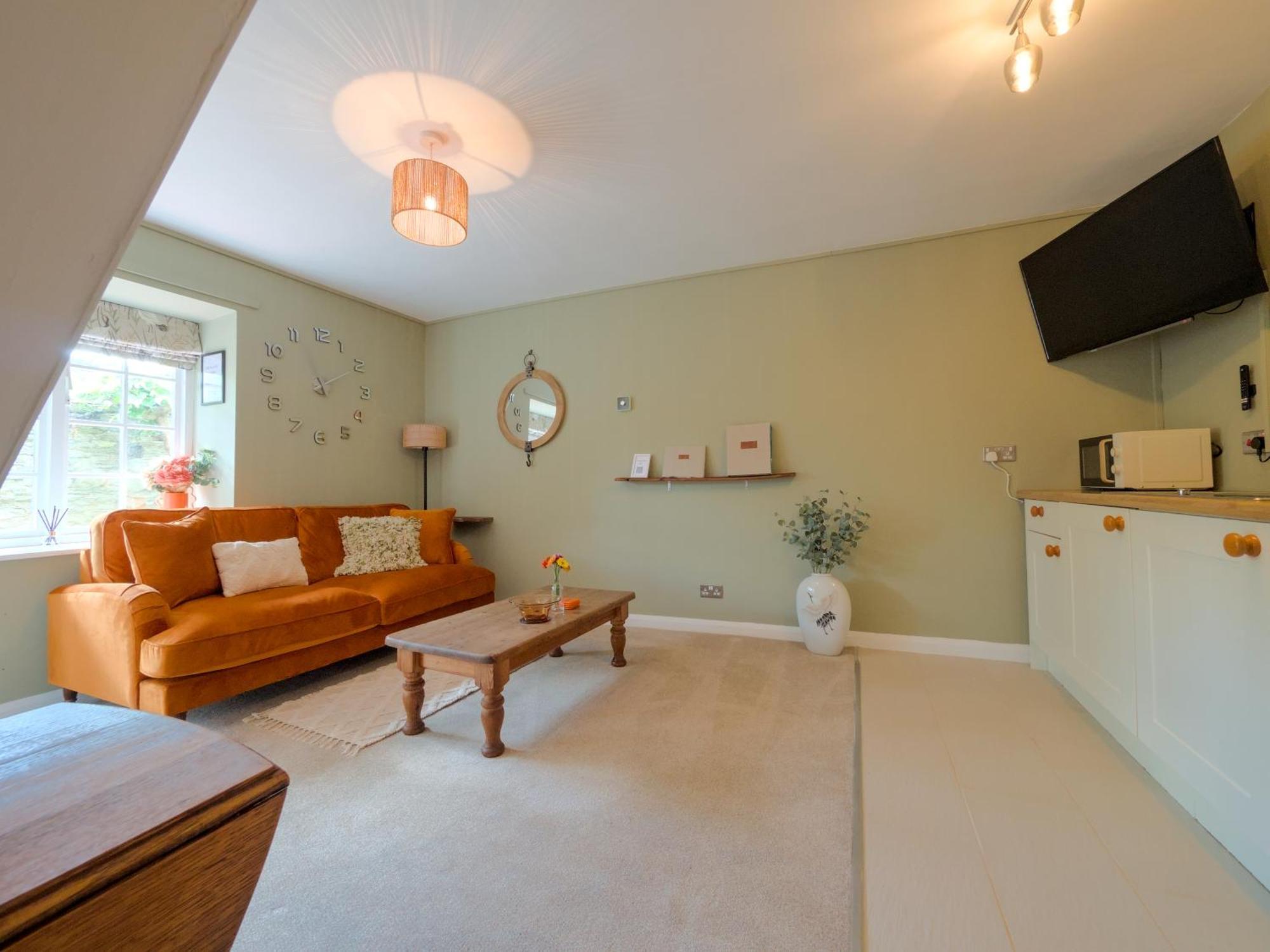The Lilley Pad In Ludlow Cosy, Central, Perfect For Couples, Netflix & Parking Permit Exterior photo